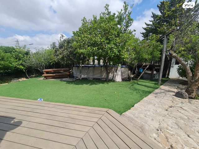 בית פרטי/ קוטג', אירוס 11, שאר העיר, מיתר / כרמית