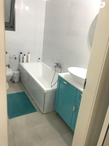 דירה, שדרות הרצל 2, נאות שמיר, יבנה