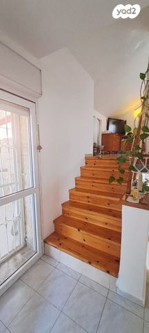 דירה, מבוא הדס 6, העמק, צור הדסה