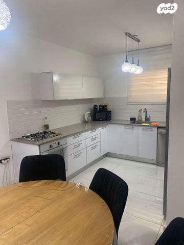 בית פרטי/ קוטג', שדרות הרימון 54, רימונים, רימונים