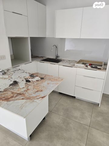 דירה, ארלוזורוב 82, מרכז, קרית עבודה, חולון