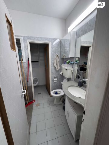 דירה, לח"י 10, שיכון עובדים, טבריה