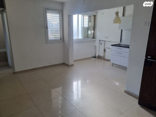 דירה, יחזקאל בן בוזי 11, רמת ידין, נתניה