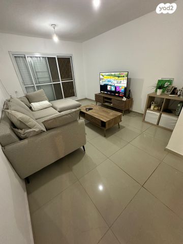 דירה, מבצע עובדה 56, שכונה ו', באר שבע