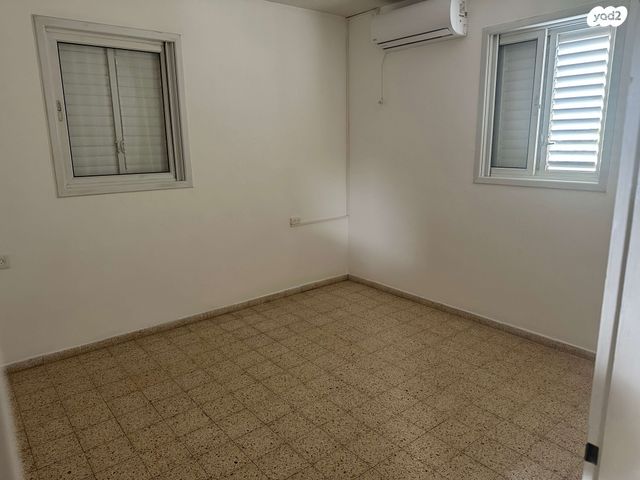 דירה, הרצל 105, שעריים, רחובות