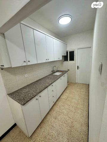 דירה, בנימין 10, ג' / מרכז מזרח העיר, רחובות