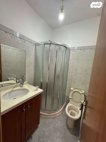 דו משפחתי, משלט 3, מעוז ציון ב', מבשרת ציון