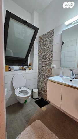 דירה, בר יוחאי 22, נגבה, רמת גן