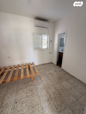 גג/ פנטהאוז, שדרות ח"ן 39, ב' / צפון מערב העיר, רחובות