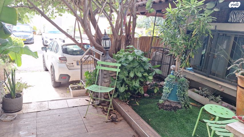 דו משפחתי, רימונית 6, גני יהודה, סביון