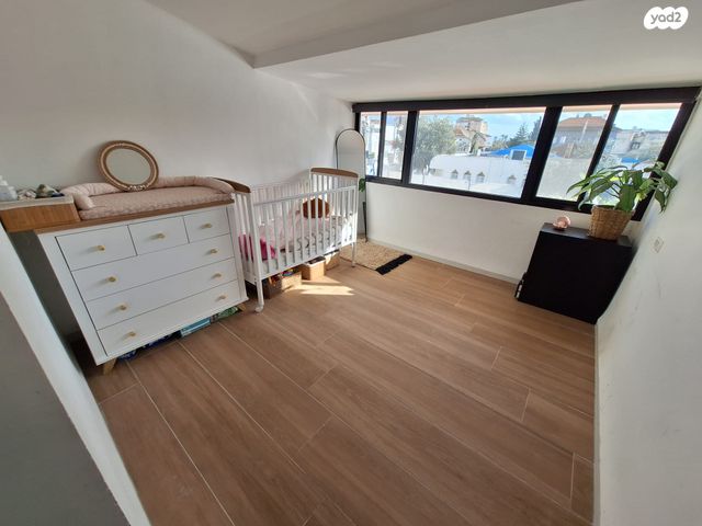 דו משפחתי, הכשרת היישוב 10, שאר העיר, עפולה