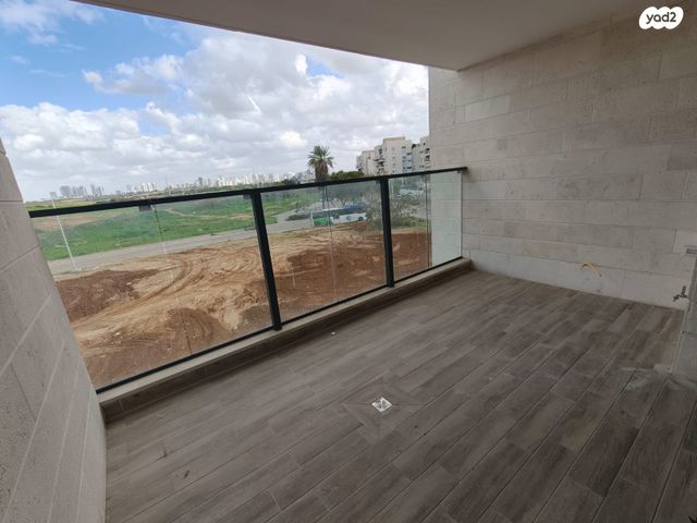 דירה, לאה גולדברג 6, צפון נס ציונה, נס ציונה