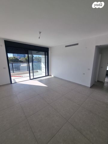 דירה, דרך ששת הימים 97, סלע, רחובות