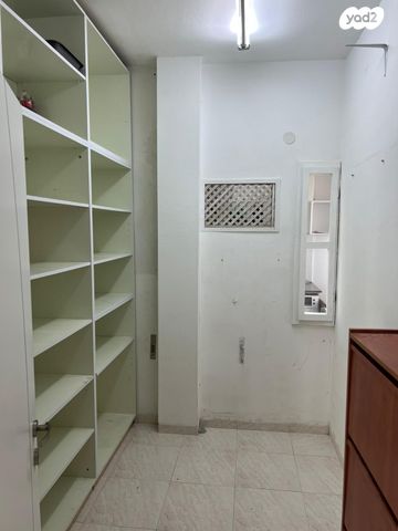 דירה, ירושלים 51, ניצנה, בת ים