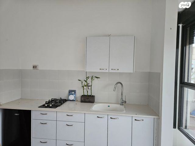 גג/ פנטהאוז, הרב יצחק ידידיה פרנקל 7, פלורנטין, תל אביב יפו