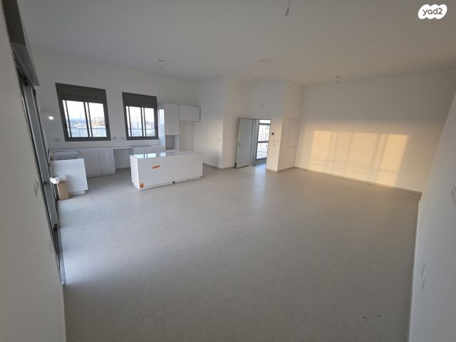 גג/ פנטהאוז, נחל עבדת 1, אפיקי הנחל / אופקים החדשה, אופקים