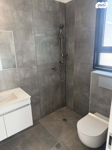 דירה, יחזקאל קזז 16, סקיה, אור יהודה