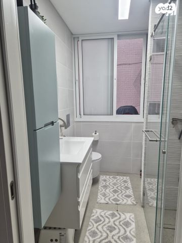 דירה, דרך בן גוריון 117, דרום מערב ותיק, בת ים