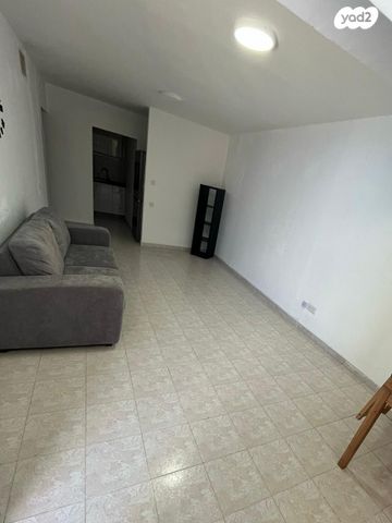 בית פרטי/ קוטג', רמב"ן 15, שכונה ד', באר שבע