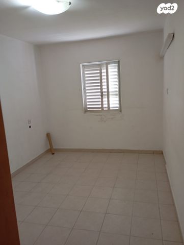 דירה, גלעינית 1, יפו ד', גבעת התמרים, תל אביב יפו