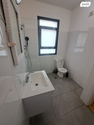 יחידת דיור, האלון 33, עץ אפרים, עץ אפרים