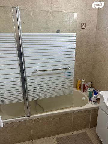 בית פרטי/ קוטג', זלמן שז"ר 20, קרית ים  א', קרית ים