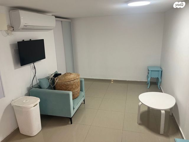 מרתף/ פרטר, רפידים 53, נווה דקלים, ראשון לציון