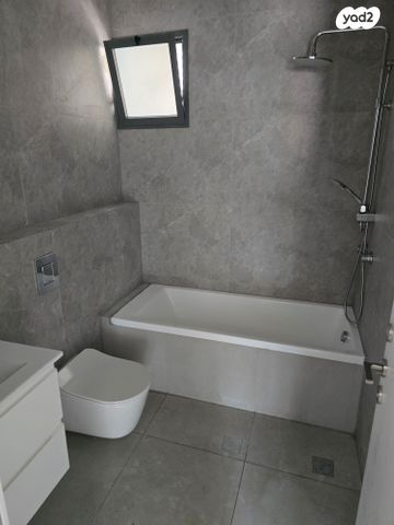 דירה, ארלוזורוב 82, מרכז, קרית עבודה, חולון