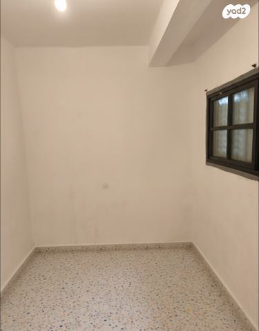 דירה, המעפיל 2, שכונת גפן, רמת גן