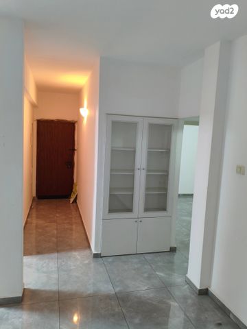 דירה, יהודה הלוי 5, לב המושבה / מרכז העיר, פתח תקווה