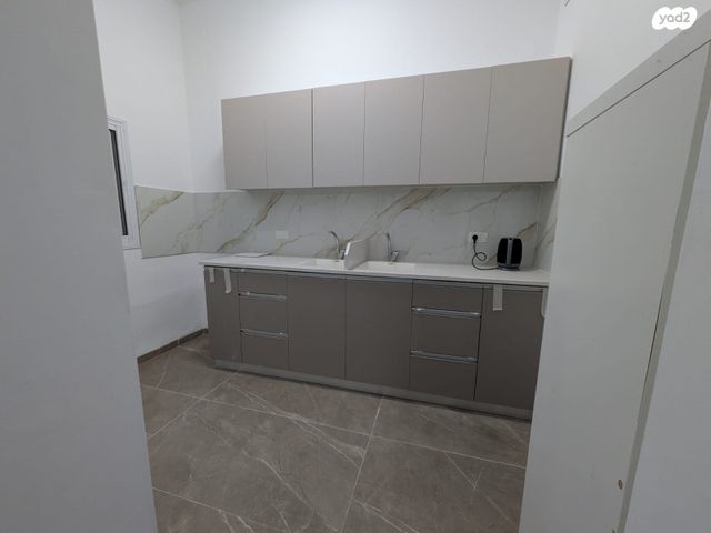 דירה, רבי עקיבא 38, הדר עליון, חיפה