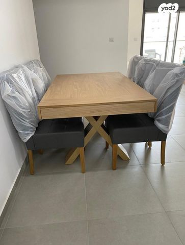 דירה, עפרה חזה 4, משכנות האומנים, קרית מוצקין