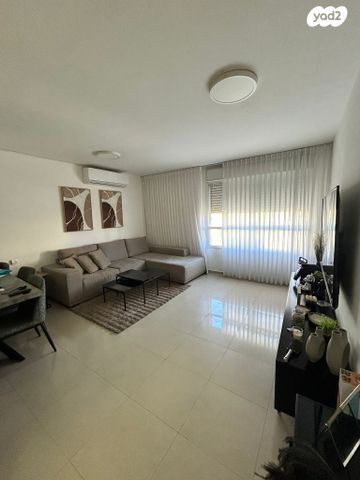 דירה, עין נטפים 11, המעיינות, שחמון, רובע 8, אילת