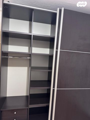 דירה, ז'בוטינסקי 38, שז"ר / דקר, טירת כרמל