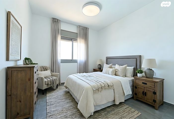 ברתיני גארי 5