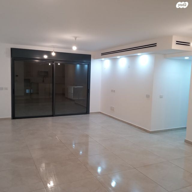 הרב מרדכי אליהו 22