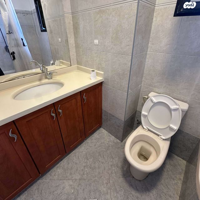 דו משפחתי, משלט 3, מעוז ציון ב', מבשרת ציון