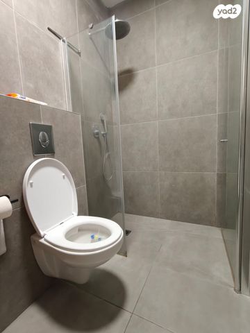 יחידת דיור, שדרות ירושלים 14, תל יהודה, רמת גן