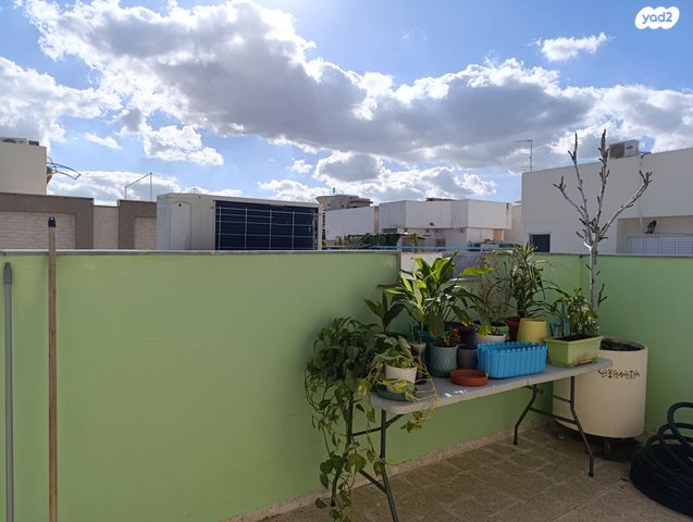 יחידת דיור, דגל ראובן 30, כפר גנים א, פתח תקווה