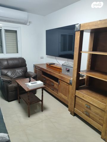 בית פרטי/ קוטג', הנשיא שז"ר 25, שאר העיר, מזכרת בתיה