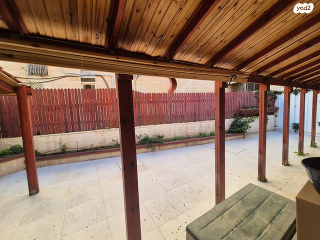 דירת גן, הארבעה 27, פסגת זאב, ירושלים