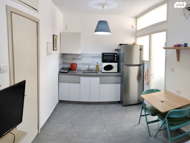 אליעזר בן יהודה 27