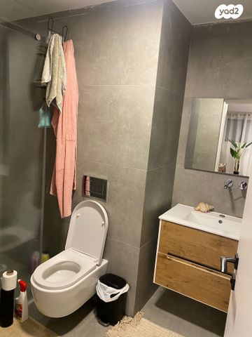 מרתף/ פרטר, הברושים 1, נחלת יהודה, ראשון לציון