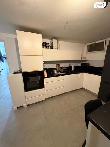 דירה, חיים לסקוב 1, הרצליה הירוקה, נווה עובד, הרצליה