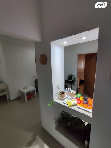 דירה, מדרגות צפת 16, מסדה, חיפה