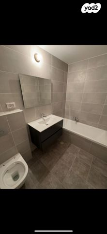 דירה, תוצרת הארץ 3, נחלת יצחק, תל אביב יפו