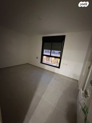 דירה, יצחק ארנסט נבנצל 1, מורדות ארנונה, ירושלים