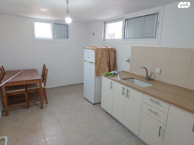 דירה, הרצל 81, שעריים, רחובות