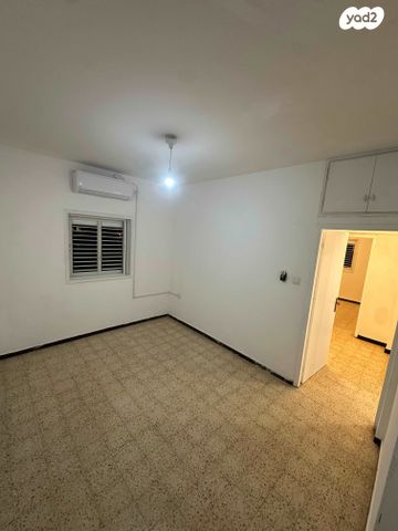 דירה, בנימין 10, ג' / מרכז מזרח העיר, רחובות