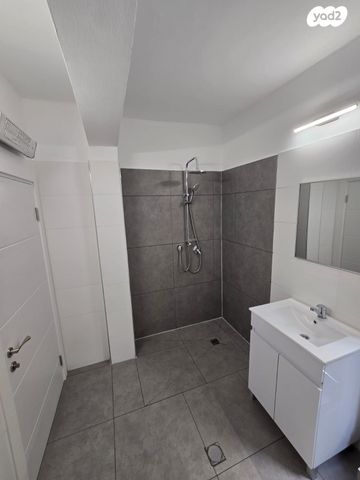 דירה, העמל 15, נחלת גנים, רמת גן